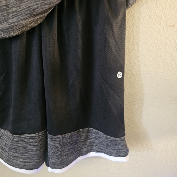 RBX Gray and Black Athletic Set - Picture 6 of 6